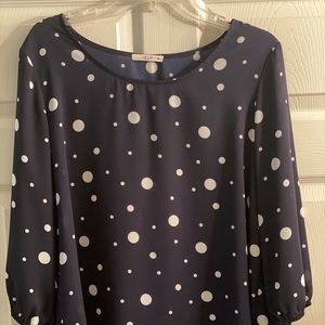 LeLis, Made in the USA.  Size: Large. Length: 26”.